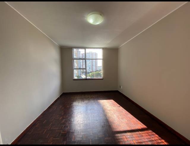3 BEDROOM APARTMENT TO LET IN MILNERTON CENTRAL